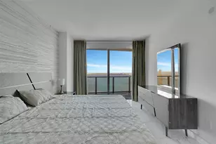 460 NE 28th St, Miami, FL 33137 - Photo 12