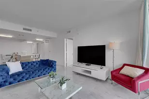 460 NE 28th St, Miami, FL 33137 - Photo 10