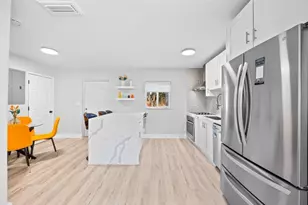 561 NE 61st St, Oakland Park, FL 33334 - Photo 4