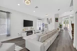 1023 Fairfax Circle, Boynton Beach, FL 33436 - Photo 4