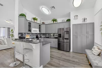 1023 Fairfax Circle, Boynton Beach, FL 33436 - Photo 10