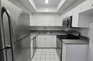 6200 S Falls Cir Dr, Lauderhill, FL 33319 - Photo 4