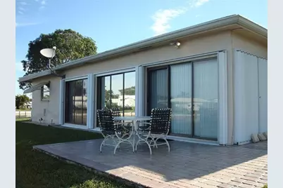 5809 NW 85th Avenue, Tamarac, FL 33321 - Photo 8