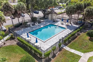 9444 NW 48th St, Sunrise, FL 33351 - Photo 12