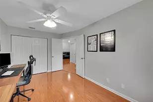 7428 S Pinewalk Dr S Unit, Margate, FL 33063 - Photo 18