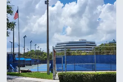 1805 Sans Souci Boulevard #403, North Miami, FL 33181 - Photo 42