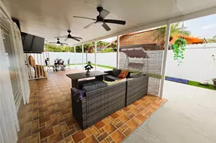 8771 NW 141st Terrace, Miami Lakes, FL 33018 - Photo 6