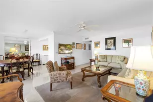 1032 Oakridge D Unit, Deerfield Beach, FL 33442 - Photo 8