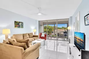 109 Royal Pk Dr, Oakland Park, FL 33309 - Photo 20