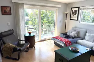 2715 NE 49th St, Fort Lauderdale, FL 33308 - Photo 2