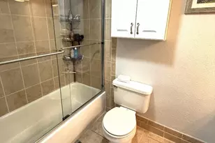 2715 NE 49th St, Fort Lauderdale, FL 33308 - Photo 14