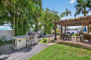 3233 NE 34th St, Fort Lauderdale, FL 33308 - Photo 14