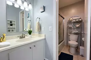 6239 Bay Club Dr, Fort Lauderdale, FL 33308 - Photo 12