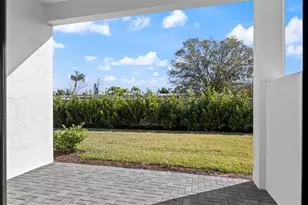 308 SE Via Sangro, Port Saint Lucie, FL 34952 - Photo 4