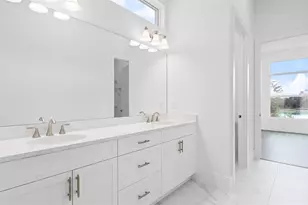 233 SE Via Sangro, Port Saint Lucie, FL 34952 - Photo 8