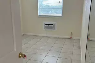 1050 E Sample Rd, Pompano Beach, FL 33064 - Photo 6