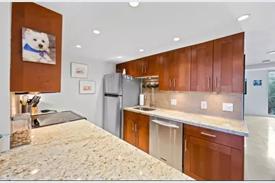 1901 N Andrews Avenue #222, Fort Lauderdale, FL 33311 - Photo 8