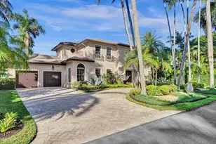 73 Nurmi Dr, Fort Lauderdale, FL 33301 - Photo 2