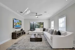 73 Nurmi Dr, Fort Lauderdale, FL 33301 - Photo 8