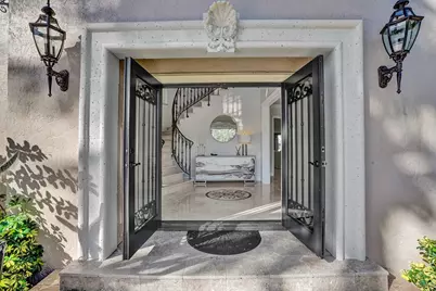 73 Nurmi Drive, Fort Lauderdale, FL 33301 - Photo 4