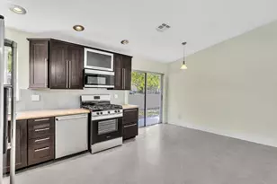 13400 NW 5th Ct, Plantation, FL 33325 - Photo 18