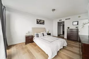 1750 N Bayshore Dr, Miami, FL 33132 - Photo 10