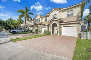 81 Legacy Ct, Delray Beach, FL 33445 - Photo 4