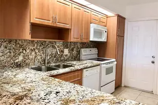 3111 NE 51st St, Fort Lauderdale, FL 33308 - Photo 16