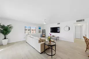 1450 N Riverside Dr, Pompano Beach, FL 33062 - Photo 2