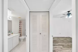9580 Weldon Cir Unit, Tamarac, FL 33321 - Photo 16