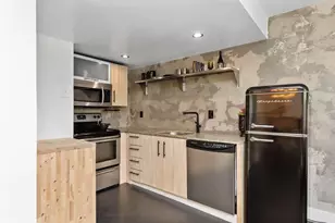 651 NE 60th St, Miami, FL 33137 - Photo 2