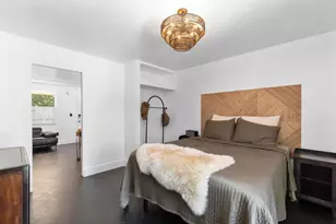 651 NE 60th St, Miami, FL 33137 - Photo 6