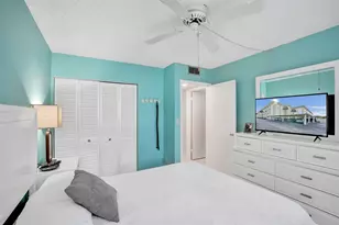804 SE 7th St, Deerfield Beach, FL 33441 - Photo 10