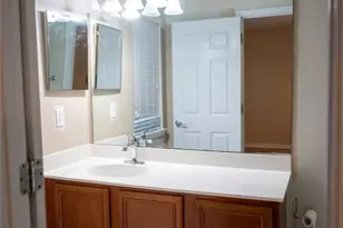 9675 Lago Dr, Boynton Beach, FL 33472 - Photo 14