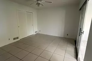 2050 NE 39th St, Lighthouse Point, FL 33064 - Photo 18