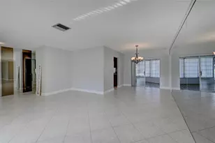 9807 NW 67th Ct, Tamarac, FL 33321 - Photo 6