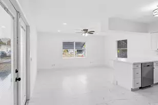 1214 Peak Rd, Lantana, FL 33462 - Photo 12