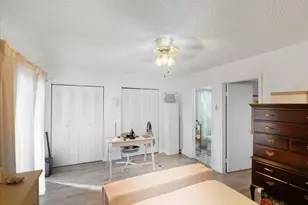 13300 SW 1st St, Pembroke Pines, FL 33027 - Photo 18