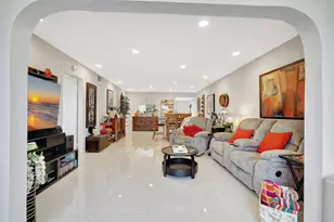 1401 SW 128th Terrace, Pembroke Pines, FL 33027 - Photo 12