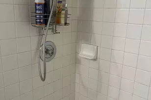 3053 N Oakland Forest Dr, Oakland Park, FL 33309 - Photo 12