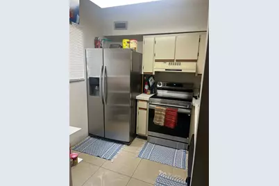 3053 N Oakland Forest Drive #201, Oakland Park, FL 33309 - Photo 2