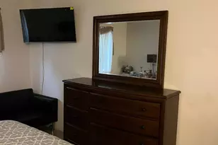 3053 N Oakland Forest Dr, Oakland Park, FL 33309 - Photo 8