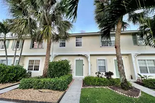 9914 NW 56th Pl, Coral Springs, FL 33076 - Photo 1