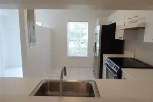 9914 NW 56th Pl, Coral Springs, FL 33076 - Photo 6