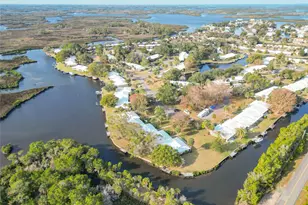 11603 W Bayshore Dr, Crystal River, FL 34429 - Photo 72