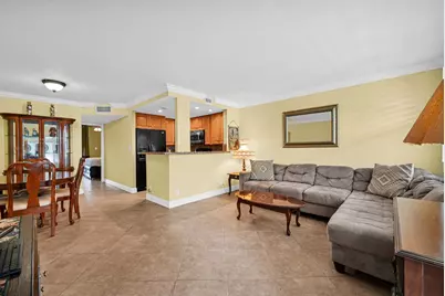 9121 Sunrise Lakes Boulevard #106, Sunrise, FL 33322 - Photo 1