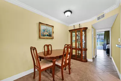 9121 Sunrise Lakes Boulevard #106, Sunrise, FL 33322 - Photo 6