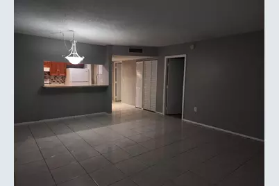 4174 Inverrary Drive #811, Lauderhill, FL 33319 - Photo 4