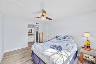 1035 Lake Shore Dr, Lake Park, FL 33403 - Photo 18