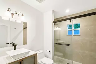 1641 NW 6th Ave, Fort Lauderdale, FL 33311 - Photo 8